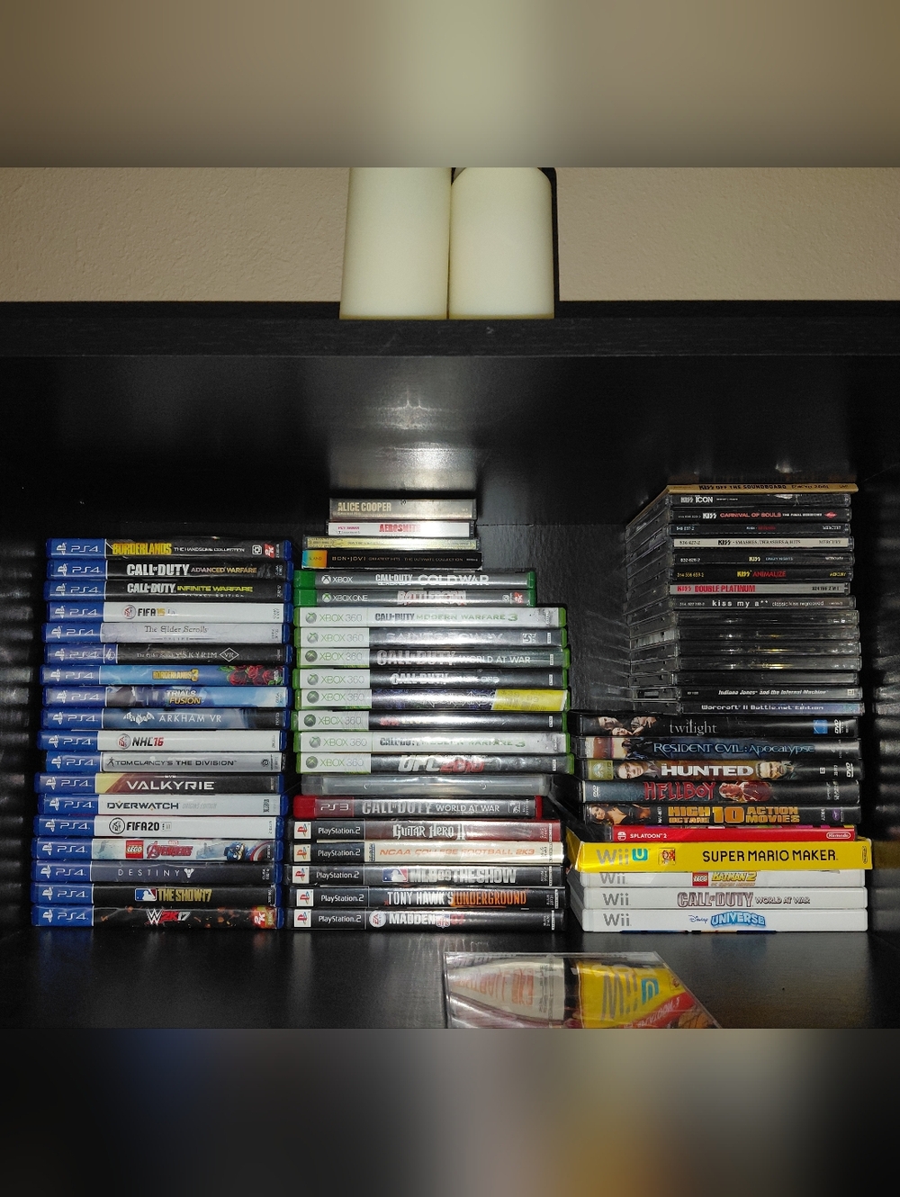 $4 Videogames (Music CDs/Splatoon 2 Not For Sale)